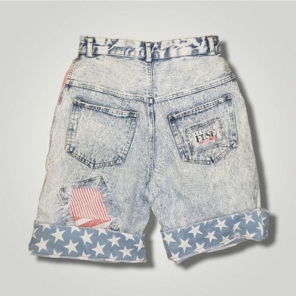 Vintage fused Patriotic jean hi rise shorts 5 / 6 - Picture 2 of 8